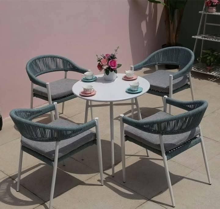 راتان Outdoor حديد ودِبار